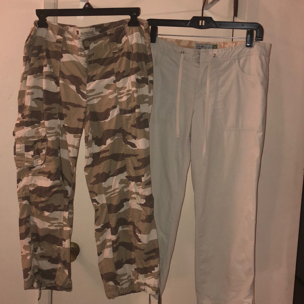 GAP / ON Capri pants bundle